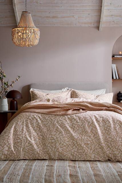 Abigail Ahern x Murmur 'Oonagh' Cotton Duvet Cover Set in Pink - Size: Double - image 1