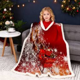 Gr8 Home Christmas Sleigh Blanket Large Flannel Throw in Red - Size: 130 cm x 150 cm - thumbnail 3