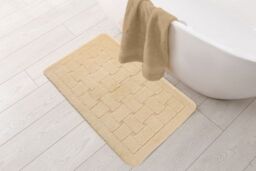 New Edge Blinds Shades Collection Bath Mat in Cream - Size: 45 cm width x 75 cm drop - thumbnail 1