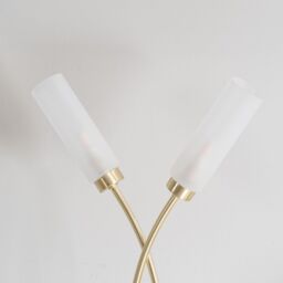 ValueLights Maya 3 Way Curved Arm Reed Shaded Upright Floor Lamp in Gold - thumbnail 3