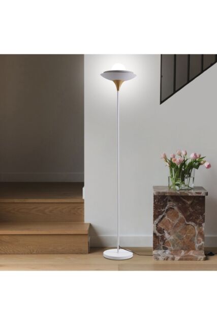 Living and Home Sleek Modern G9 1-Light Floor Lamp in White - image 1