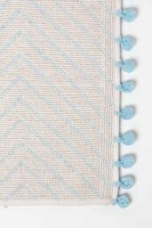 Homescapes Bath Mat Tufted Zig Zag 100% Cotton with Pom Pom Edges in Blue - thumbnail 4