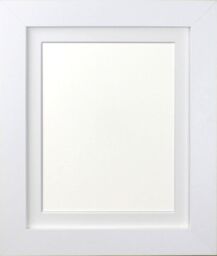 Frames & Mirrors 4U Metro White Frame with White Mount for Image Size 7 x 5 Inch - thumbnail 1