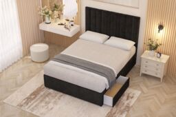 Somnior Alexas Plush Velvet Midnight Pocket Sprung Divan Storage Bed with 4 Drawers & Headboard in Black - Size: King - thumbnail 1