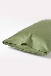 Homescapes Sateen Cotton Housewife Pillowcase 400 TC in Green - thumbnail 3