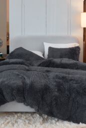 Ezysleep Black Faux Fur Duvet Cover Set - Size: Single