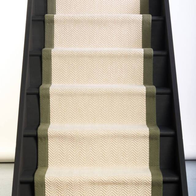 RainbowHome Belgravia Stair Runner with Herringbone Cotton Border 70cm x 700cm in Cream - Size: 70 cm x 700 cm - image 1