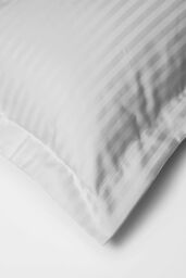 Belledorm Hotel Suite Satin Stripe 540 Thread Count Oxford Pillowcase in Light Grey