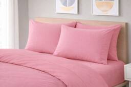 Homes-Linen Plain Dyed Polycotton Duvet Cover Set with Pillowcases in Pink - Size: Double - thumbnail 2