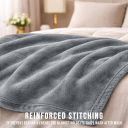 Grace Super Soft Flannel Fleece Blanket Cozy Throw Blanket in Silver - Size: 150 cm × 200 cm - thumbnail 5