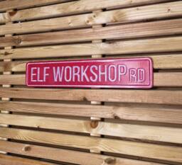 Samuel Alexander 50cm Red Metal Christmas Elf Workshop Road Sign Hanging Decoration - thumbnail 4