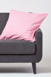 Homescapes Cotton Polka Dots Cushion Cover in Pink - Size: 30 cm x 50 cm - thumbnail 2