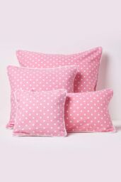 Homescapes Cotton Polka Dots Cushion Cover in Pink - Size: 30 cm x 50 cm - thumbnail 5