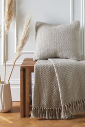 Drift Home 'Hayden' Textured Woven Throw in Cream - Size: 130 cm x 180 cm - thumbnail 4