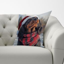Warren Reed - Designer Christmas Gordon Setter Cushion in Black - Size: 45 cm x 45 cm - thumbnail 3
