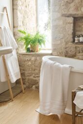 CHRISTY 'Antalya' 100% Turkish Cotton 6 Piece Luxury Bath Towel Set in White - thumbnail 2