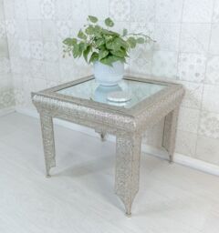Downton Interiors Silver Embossed Metal Mirrored Glass Side Table - Agadir Collection - Size: Medium - thumbnail 1