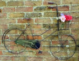 Inspirational Gifting Retro Bicycle Metal Wall Art in Black - thumbnail 5