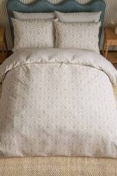 Sanderson 'Summer Scallop' Cotton Duvet Cover Set in Lavender - Size: Super King - thumbnail 4
