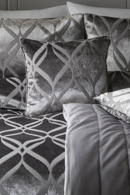 Soiree 'Belfort' Geo Ogee Woven Soft Velvet Filled Cushion in Dark Grey - Size: 43 cm x 43 cm - image 1