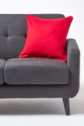 Homescapes Cotton Plain Cushion Cover in Red - Size: 60 cm x 60 cm - thumbnail 4