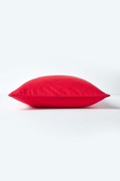 Homescapes Cotton Plain Cushion Cover in Red - Size: 60 cm x 60 cm - thumbnail 2