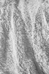 Catherine Lansfield 'Cuddly' Blanket Throw in Silver - Size: 150 cm x 200 cm - thumbnail 3
