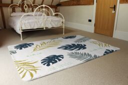 Benjamin Tate Design Gold Glitter & Navy Leaves Rug in Natural - Size: Large - thumbnail 3