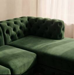 Sofaya Monaco Chesterfield 4 Seater Sofa Velvet Right Hand L Shaped Chaise in Green - Size: 4 Person - thumbnail 4