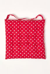 Homescapes 4 Pack Seat Pads Cotton Red Polka Dot Indoor Outdoor Garden Cushion, 40cm - Size: 40 cm x 40 cm - thumbnail 4
