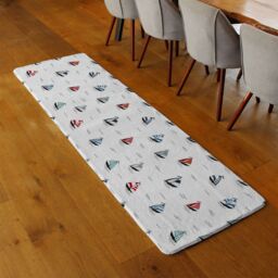 Benjamin Tate Design Red & Blue Sailboats Runner Rug in Natural - Size: 67 cm x 230 cm - thumbnail 2