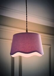 ValueLights Mabel Linen Small 20cm Scallop Edge with Trim Lamp Shade with Bulb in Lilac - thumbnail 2