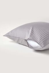 Homescapes Continental Pillowcase Egyptian Cotton 330 TC, 60 x 60 cm in Grey - thumbnail 3