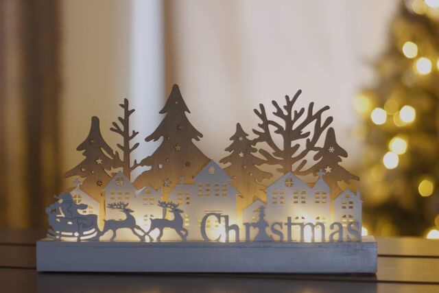 Marco Paul Christmas Wooden Light Up Sign Festive Village Scene with Warm White LED - image 1