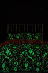 Bedlam 'Halloween Day of the Dead' Childrens Bedroom Duvet Cover Set in Black - Size: Double - thumbnail 2