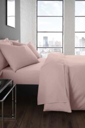 Serene 'Plain Dyed' Soft Touch 32cm Fitted Bed Sheet in Light Pink - Size: King - thumbnail 1