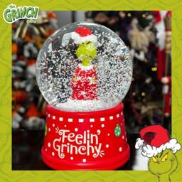 VFM e-Store Grinch Christmas Snow Globe Festive Ornament Gift 14cm x 10cm Red X 1 - Size: 14 cm x 10 cm - thumbnail 3