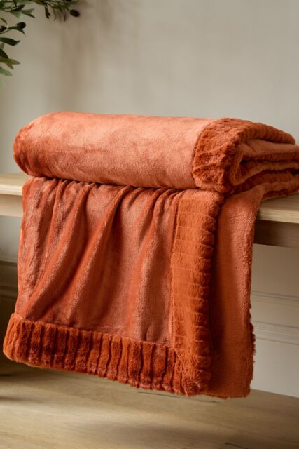 Catherine Lansfield Velvet & Faux Fur Soft Touch 150x200cm Blanket Throw in Burnt Orange - Size: 150 cm x 200 cm - image 1