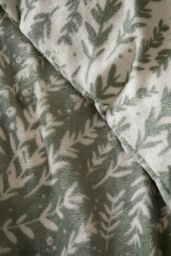Fusion 'Winter Foliage' Super Soft Fleece Duvet Cover Set in Green - Size: King - thumbnail 3
