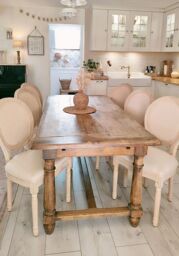 Nordlys Set of 2 Classic Wooden Dining Room Chairs in Beige - thumbnail 3