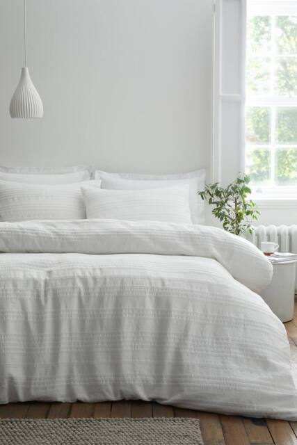 Bianca 'Waffle Cotton Stripe' Duvet Cover Set in White - Size: Double - image 1
