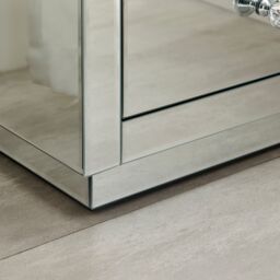 FurnitureboxUK Italian Inspired Contemporary Mirrored 3 Drawer Rectangular Bedside Table with Crystaline Shaped Handles in Silver - thumbnail 7
