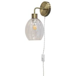 First Choice Lighting Toby - Antique Brass Plug in Wall Light with Birch Fluted Glass Shade in Gold