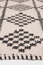 Homescapes Adana Handwoven Cotton Textured Rug in Black - Size: 90 cm x 150 cm - thumbnail 4