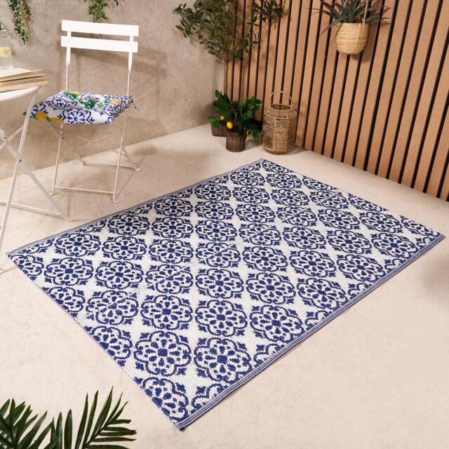 OHS Tiles Print Reversible Outdoor Garden Rug Waterproof Area Floor Mat in Blue - Size: 120 cm x 170 cm - image 1