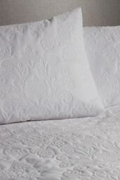 Serene 'Avery Stripe' Pinsonic Soft Touch Duvet Cover Set in White - Size: King - thumbnail 4