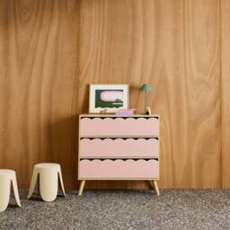 sweeek Wood-effect children's chest of 3 drawers in Pink - thumbnail 3