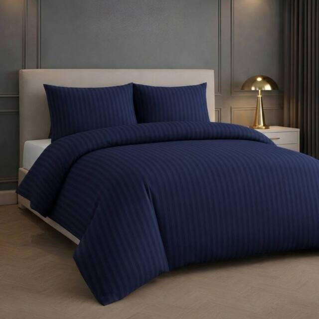 Grace Premium 2 Pack Embossed Stripes Double Duvet Cover Sets in Navy - Size: Super King - image 1
