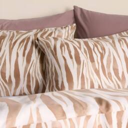 OHS Watercolour Zebra Print Microfibre Duvet Cover Bedding Set in Tan - Size: Super King - thumbnail 3
