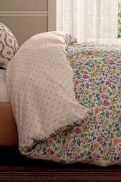 V&A 'Bountiful Garden' Cotton Duvet Cover Set - Size: Single - thumbnail 3